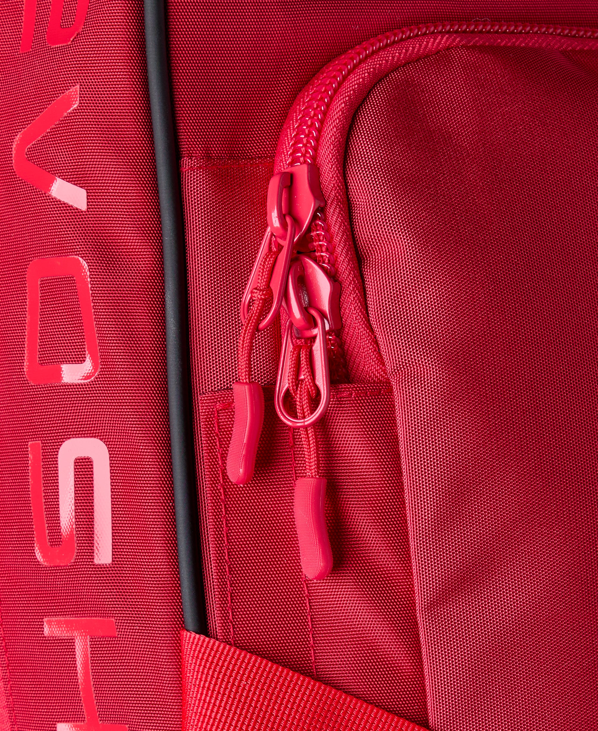 EvoShield Takeover Wheeled Bag - Image 12