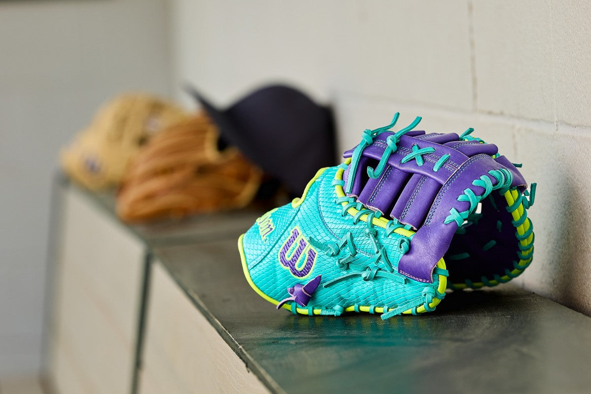Wilson Spring 2026 A2000 1612 SuperSkin Model 12" Baseball First-Base Mitt - Image 10